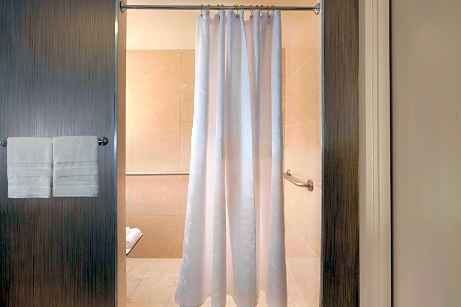 Sheraton DFW Airport Hotel