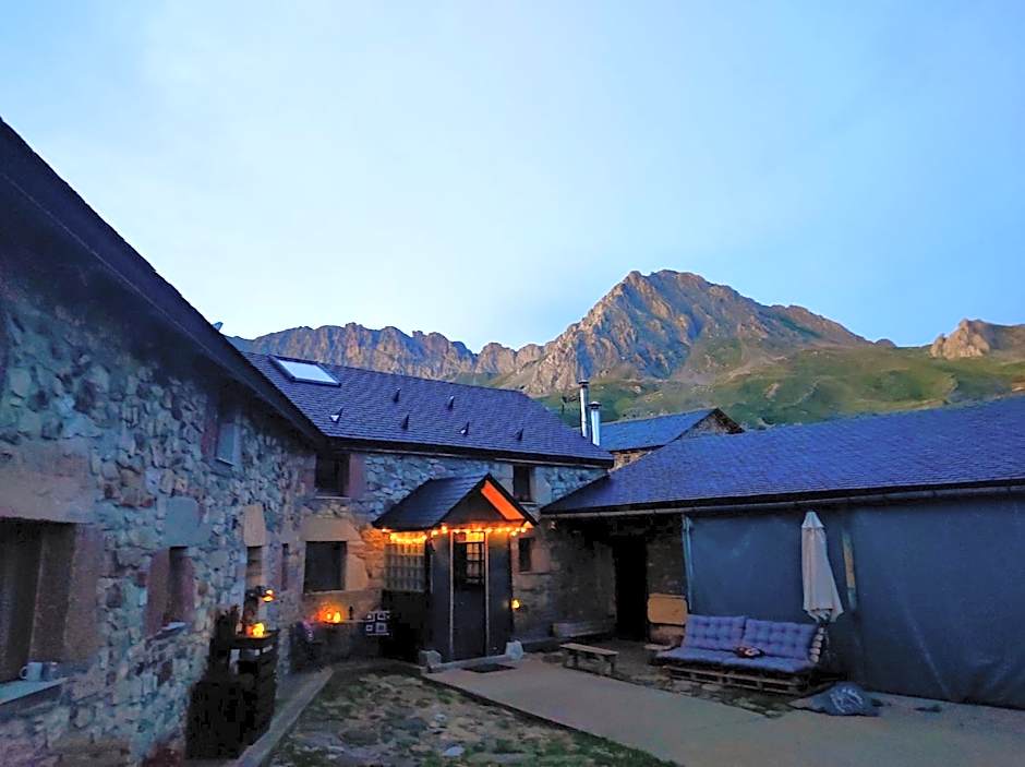 Albergue El Rebezo