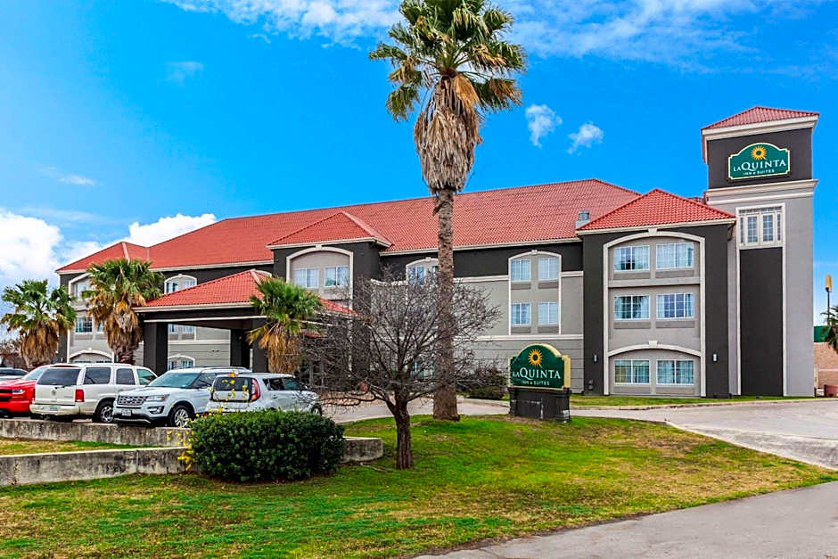 La Quinta Inn & Suites by Wyndham Seguin