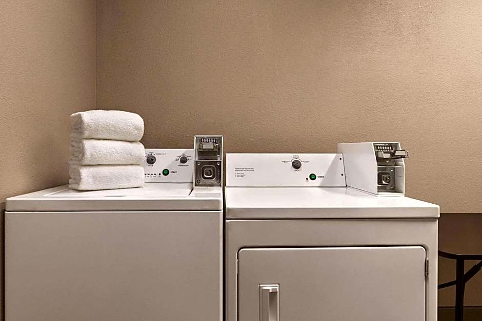 Country Inn & Suites by Radisson, Griffin, GA