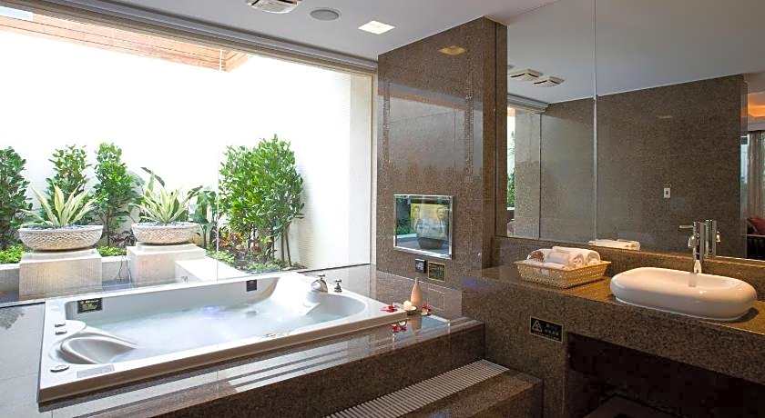 Yes Motel City Resort Paradise