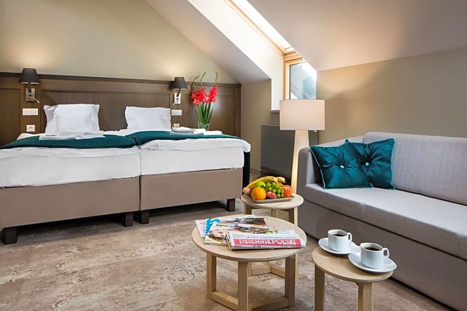 Hotel Szary Residence