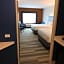 Holiday Inn Express & Suites Coffeyville By IHG