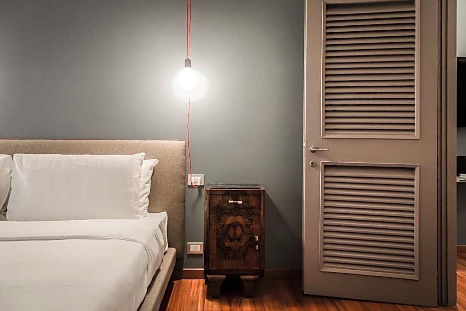 Montenapoleone Suites