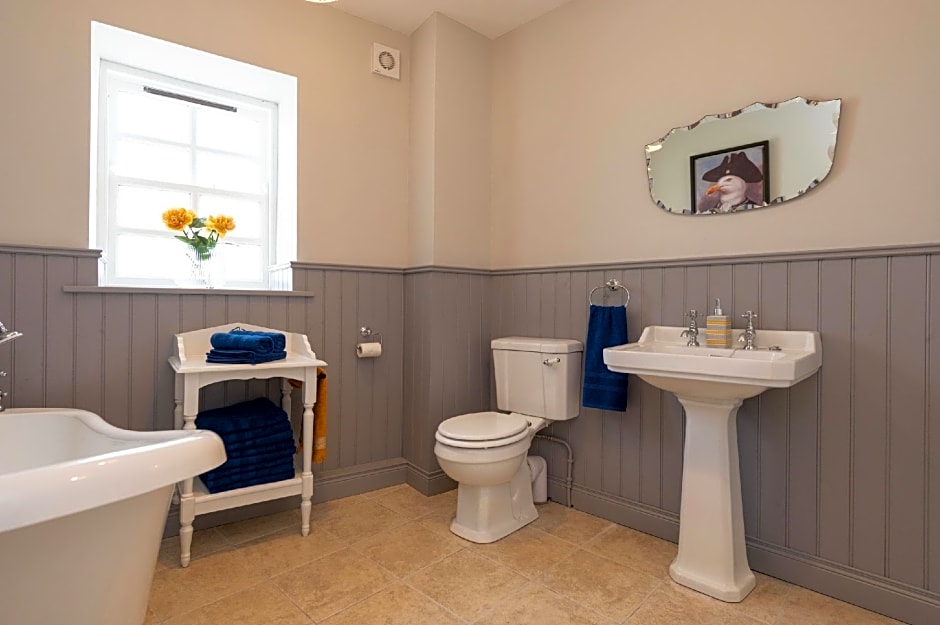 Hamilton House Holiday Apartments