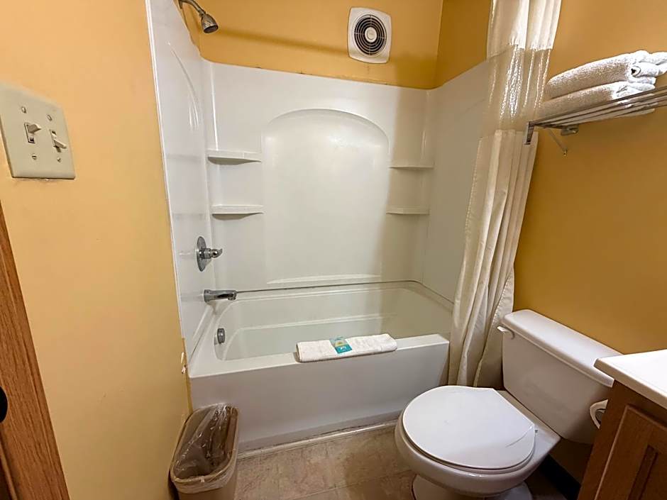 Regal Inn Coffeyville KS US 169