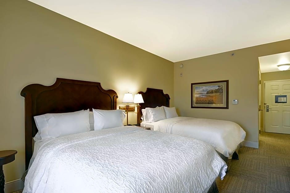 Hampton Inn By Hilton And Suites Savannah Historic District