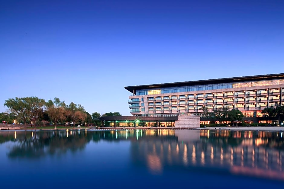 The Yuluxe Sheshan, Shanghai, A Tribute Portfolio Hotel (Formerly Le Meridien She Shan Shanghai)