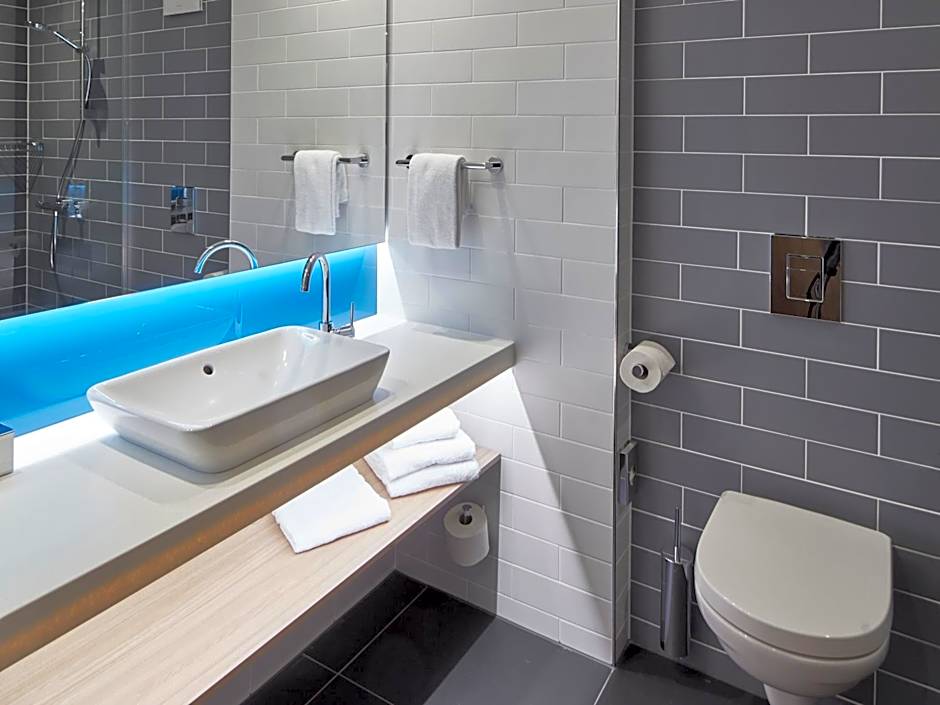 Holiday Inn Express Merzig By IHG