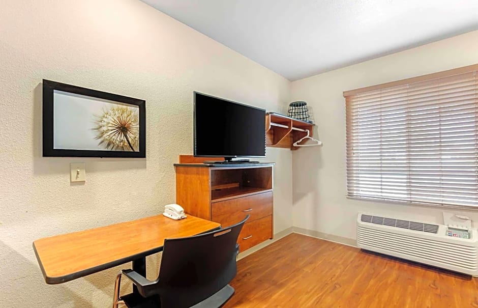 Extended Stay America Select Suites - Denver - Aurora