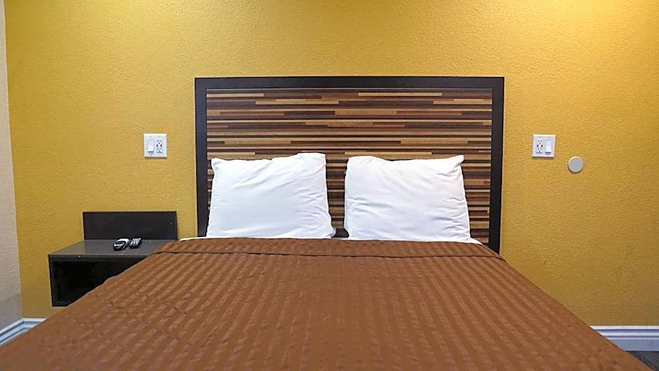 Holly Crest Hotel - Los Angeles, LAX Airport