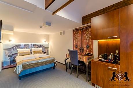 Triple Attic Room