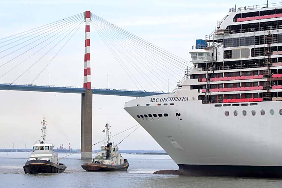 Hotel Le Berry Saint-Nazaire