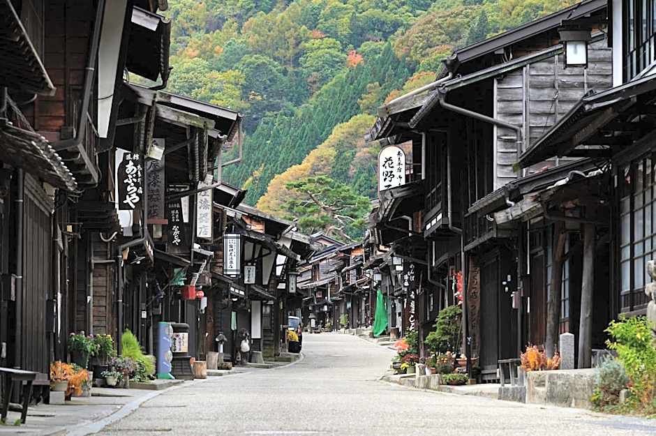 BYAKU Narai