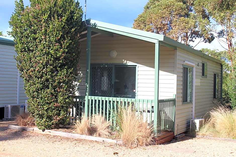 The Lakes Beachfront Holiday Park