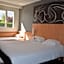 ibis Issoire