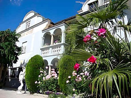 Hotel Villa Groff