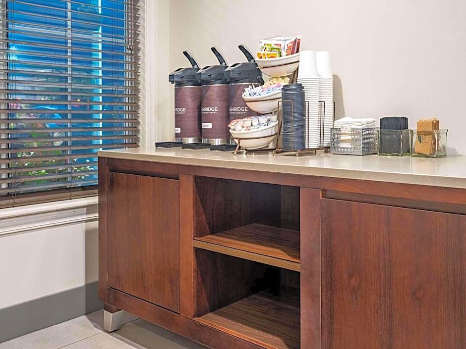 Country Inn & Suites by Radisson, Toledo, OH
