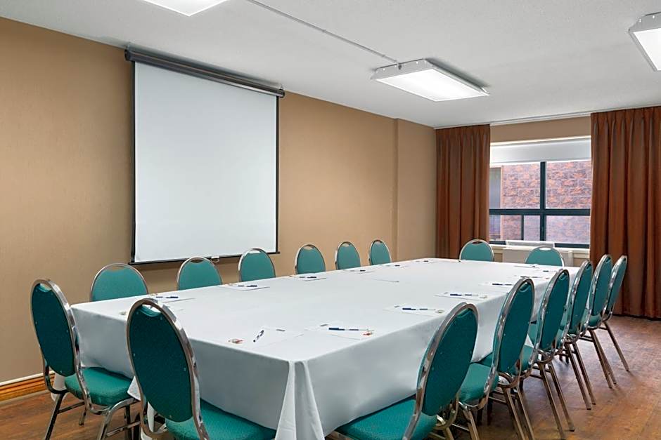 Travelodge by Wyndham Barrie