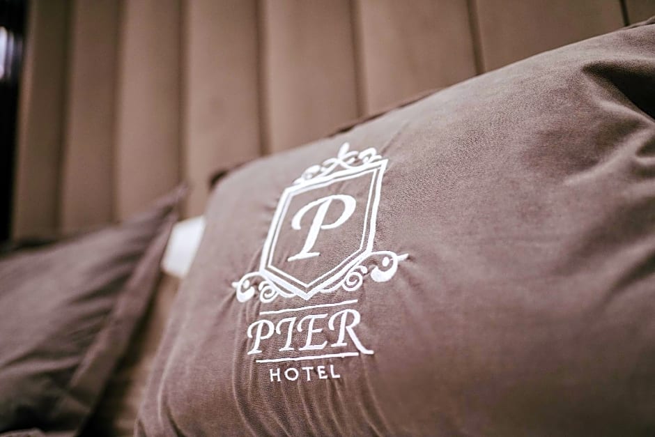 Pier Hotel
