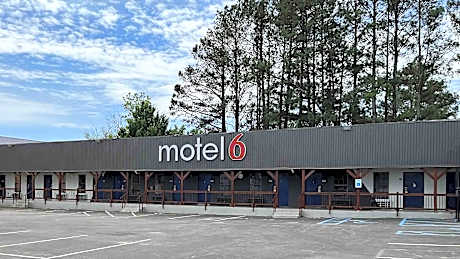 Motel 6 Cordele, GA