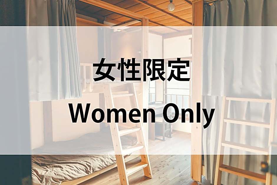 Foto 1 dari 4 — Bed in 4-Bed Female Dormitory Room