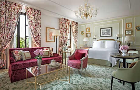Four Seasons King Room