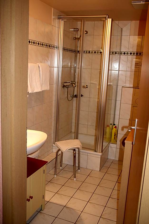 Albertus Paris Aparthotel