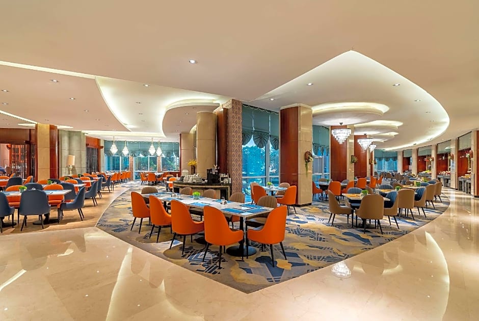 Ramada Plaza by Wyndham Taian