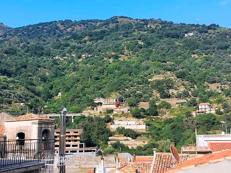 LA CASA DI NONNA GIOVANNA