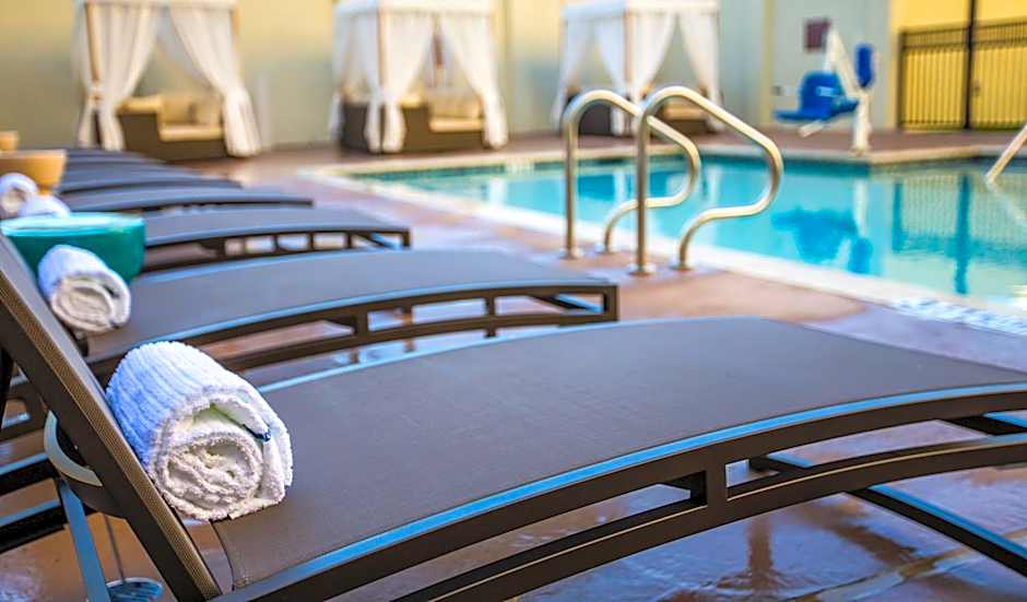 Cambria Hotel Waco University Riverfront