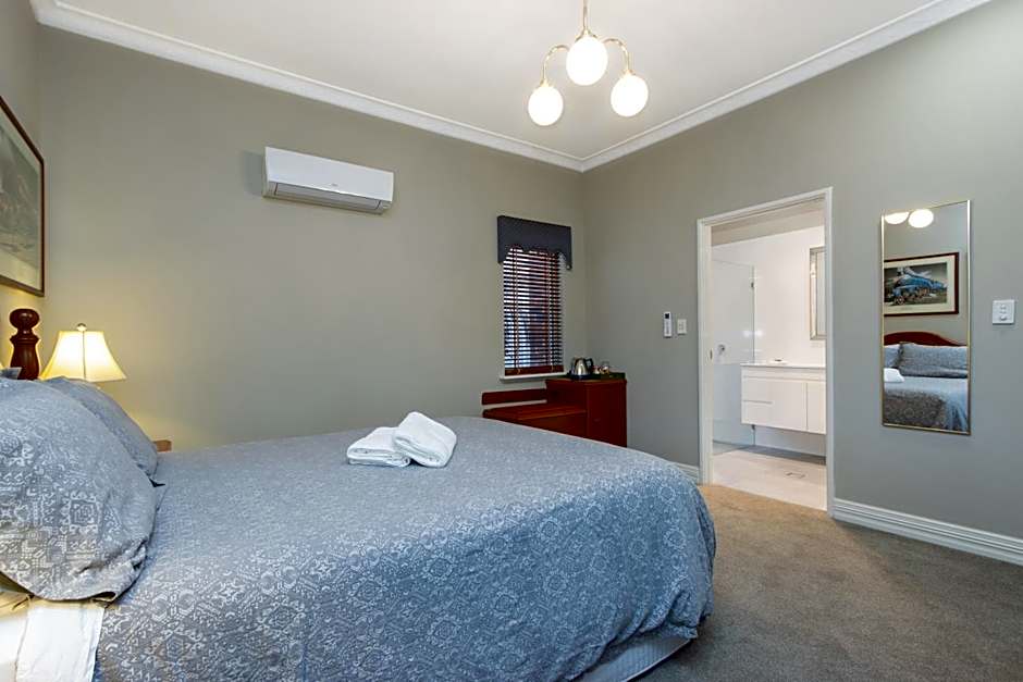 Durham Lodge Bed & Breakfast