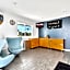 Tradewinds Motel