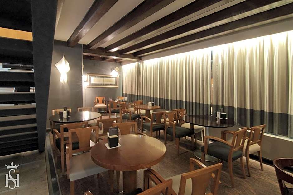 Hotel Castilla Vieja