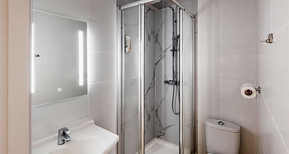 Sure Hotel by Best Western Nimes Est