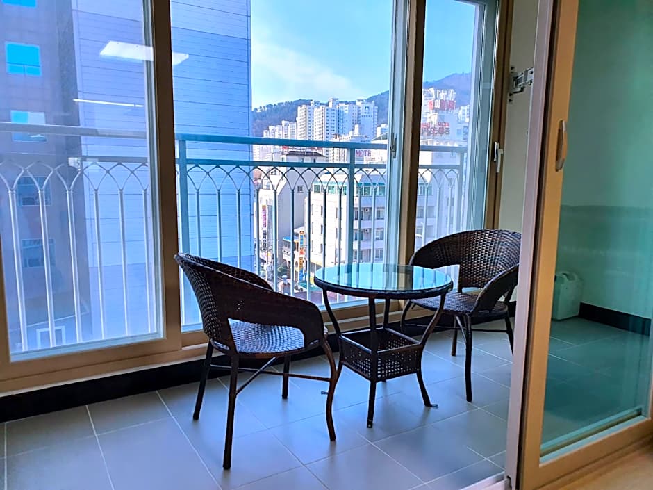 JS Residence Hotel Okpo