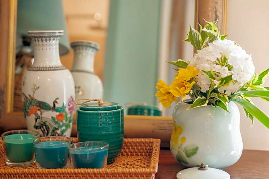 Chai du Chateau de Morteuil