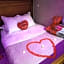 Chambre meublée indépendante, jacuzzi dans la chambre à 60110 Amblainville près de Paris