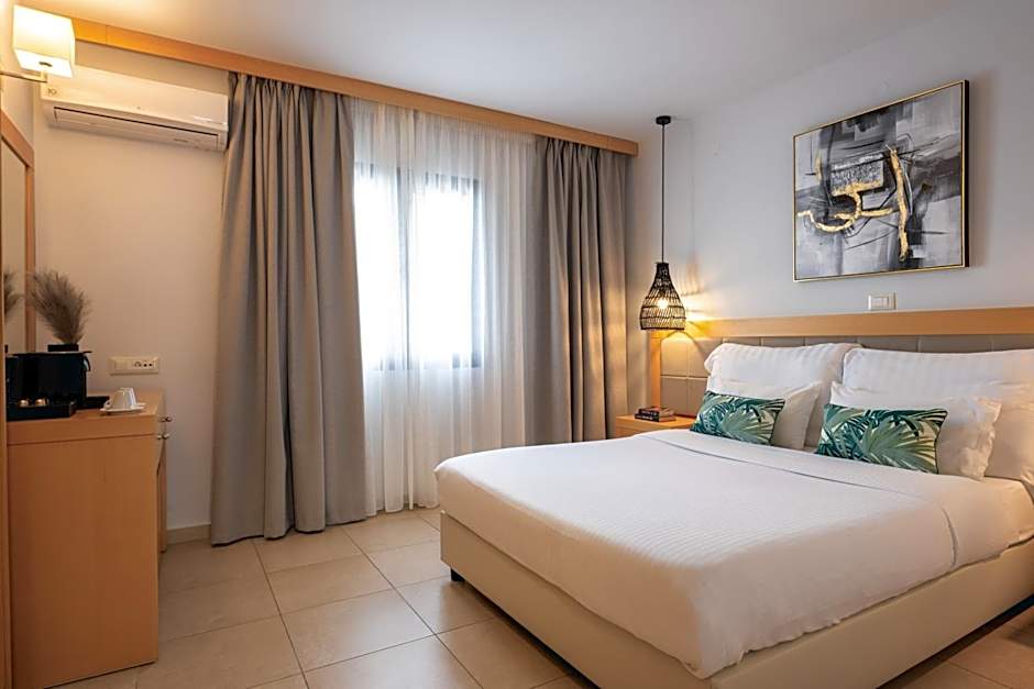 Ariadne Beach - Adults Only