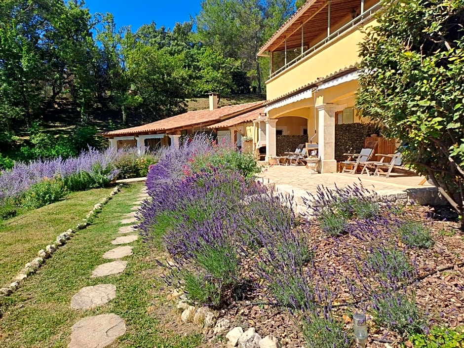Les Cerises – St. Saturnin d'Apt, UT