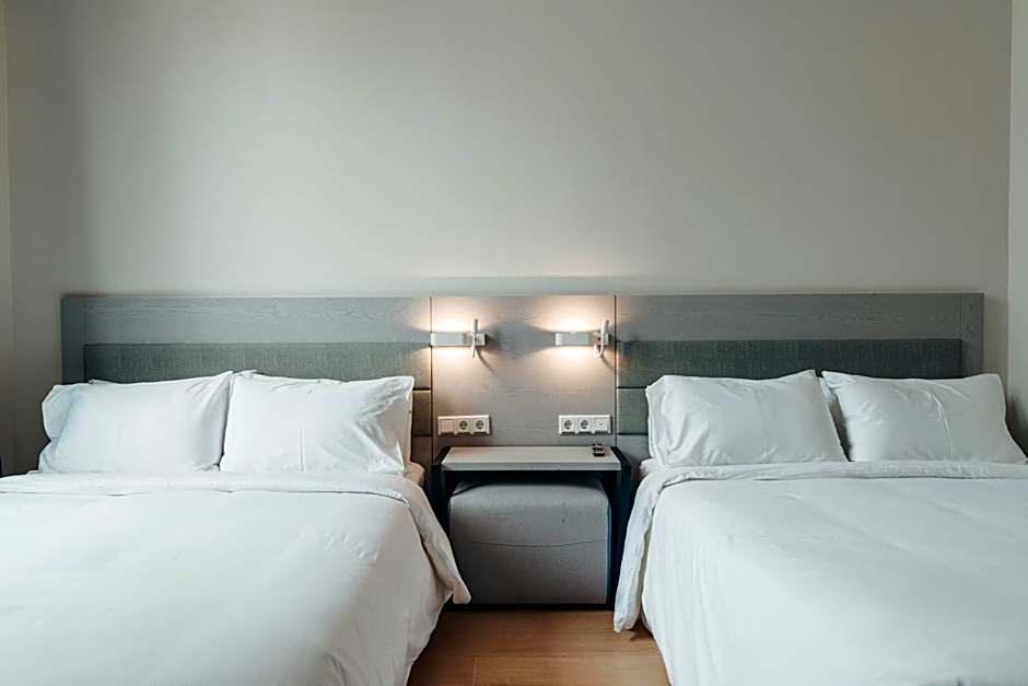 Elements Hotel & Shops Curacao