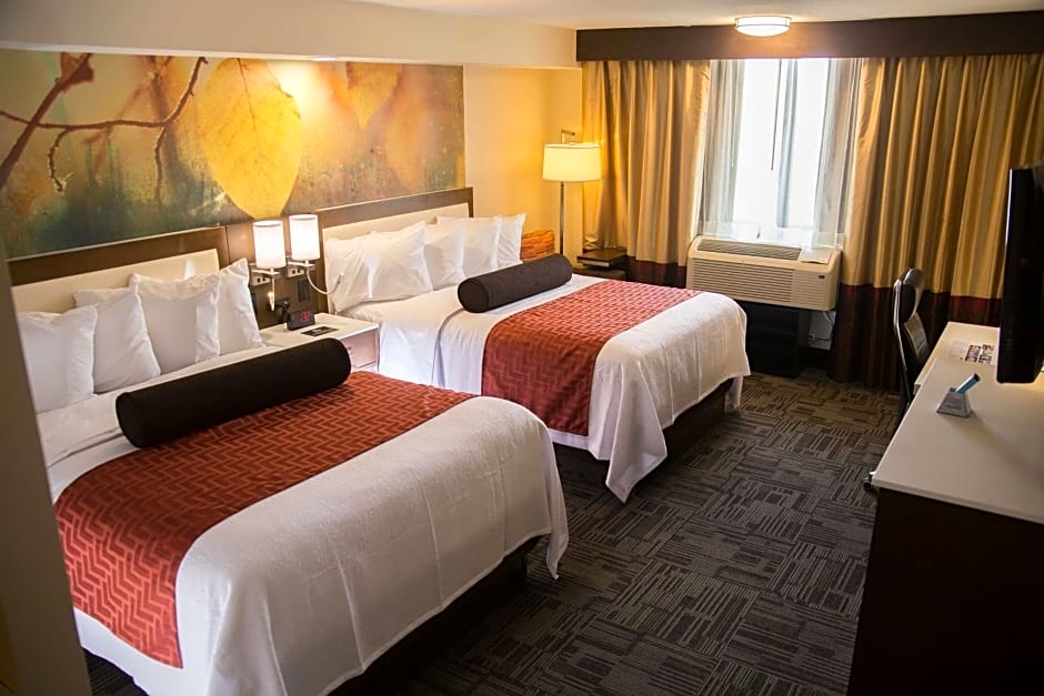 Holiday Inn Brookfield - Milwaukee, an IHG Hotel