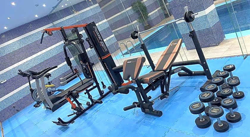 Naviti Warwick Al Khobar