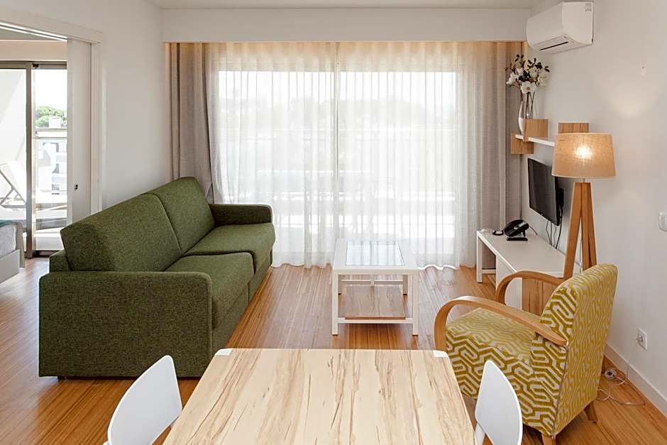 Alfagar Aparthotel