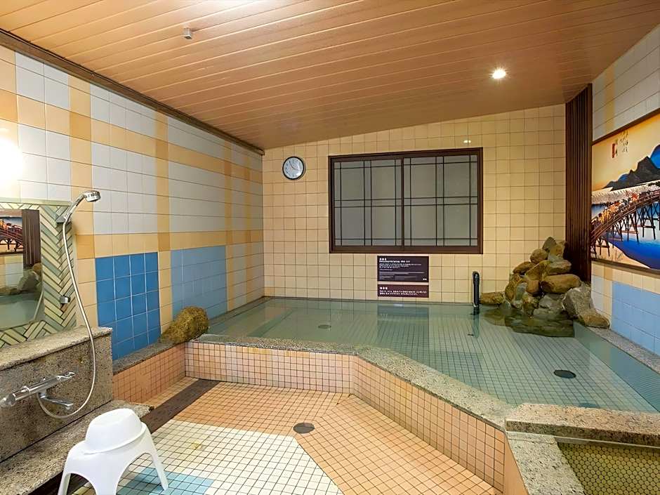 Hamilton Hotel Blue Meiekiminami