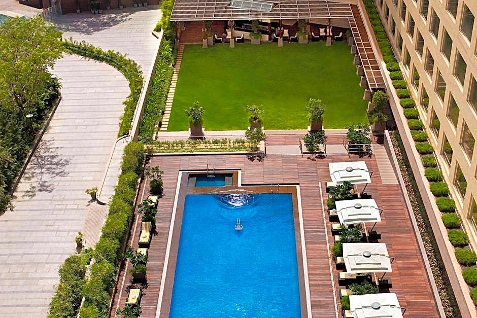 Courtyard by Marriott Mumbai International Airport