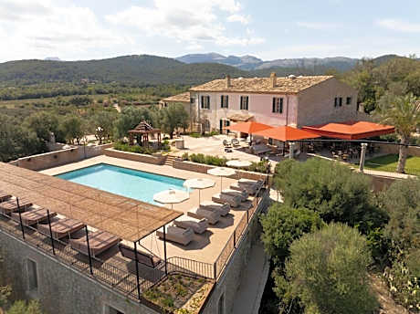 Son Sabater by Zafiro