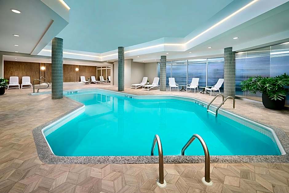 Omage Hotel, Montreal Laval, a Tribute Portfolio Hotel