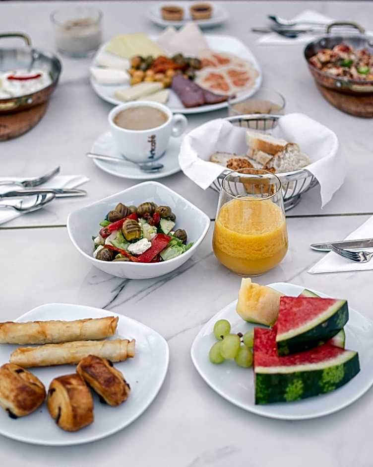 Oxford Hotel & Conference Center