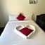 Baden Lodge Motel - PRIVATE SPA Bath